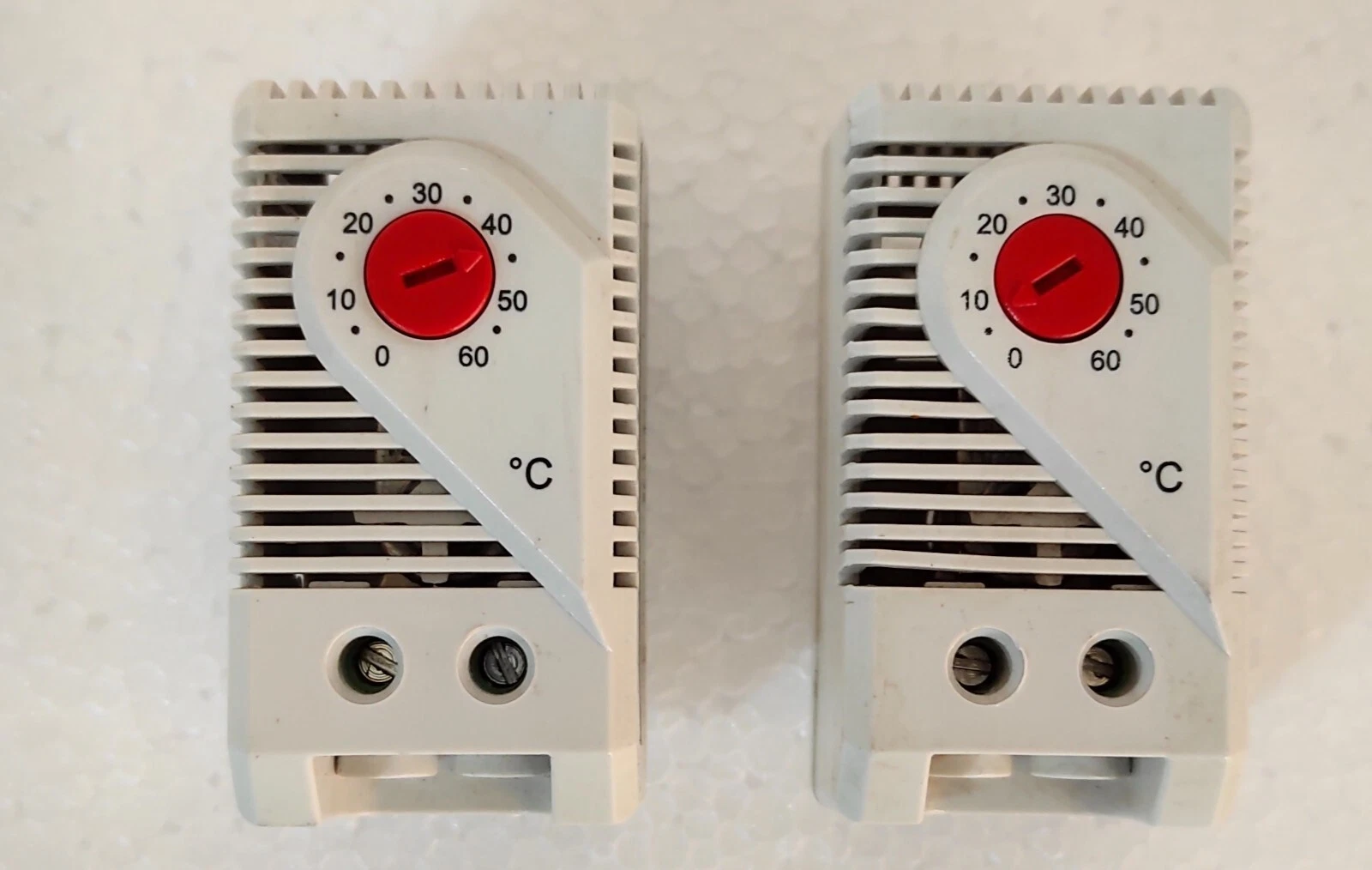 STEGO KTO 011 MODEL NO. 01146.9-00 THERMOSTAT HEAT LOT OF 02 PCS